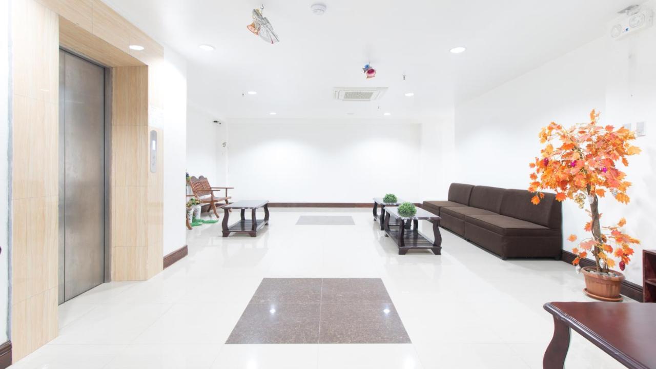Reddoorz Plus Near Vigan City Commercial Center Dış mekan fotoğraf