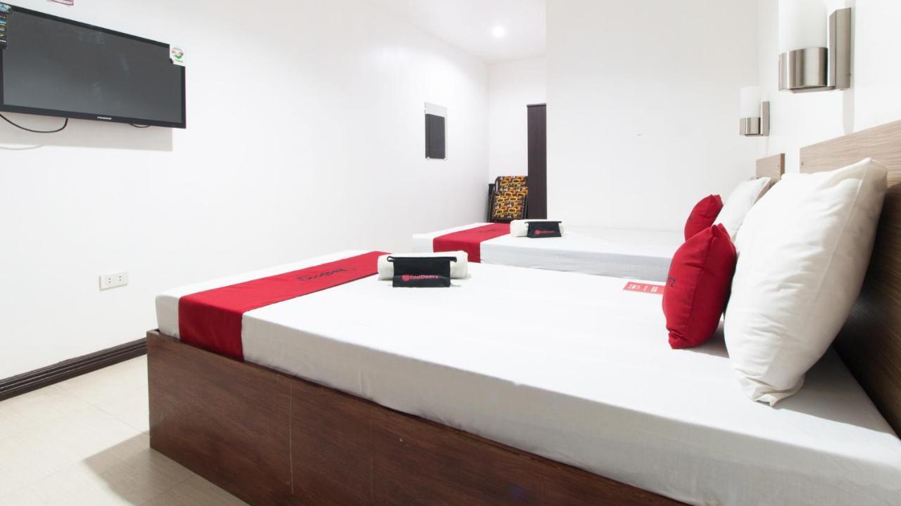 Reddoorz Plus Near Vigan City Commercial Center Dış mekan fotoğraf