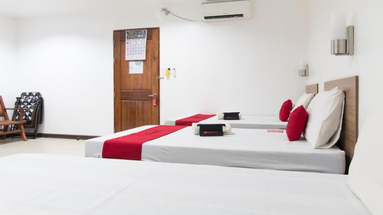 Reddoorz Plus Near Vigan City Commercial Center Dış mekan fotoğraf