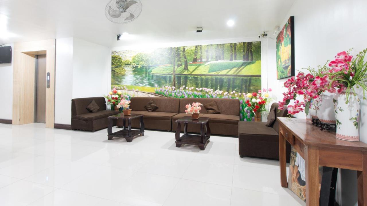 Reddoorz Plus Near Vigan City Commercial Center Dış mekan fotoğraf