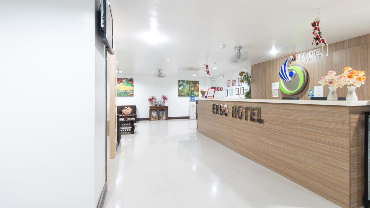 Reddoorz Plus Near Vigan City Commercial Center Dış mekan fotoğraf